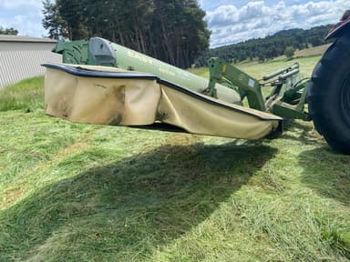 Faucheuse conditionneuse KRONE R 320 cv - photo 2