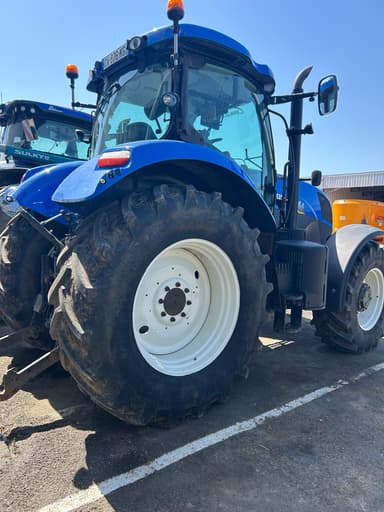Tracteur NEW HOLLAND T7.200 - photo 3