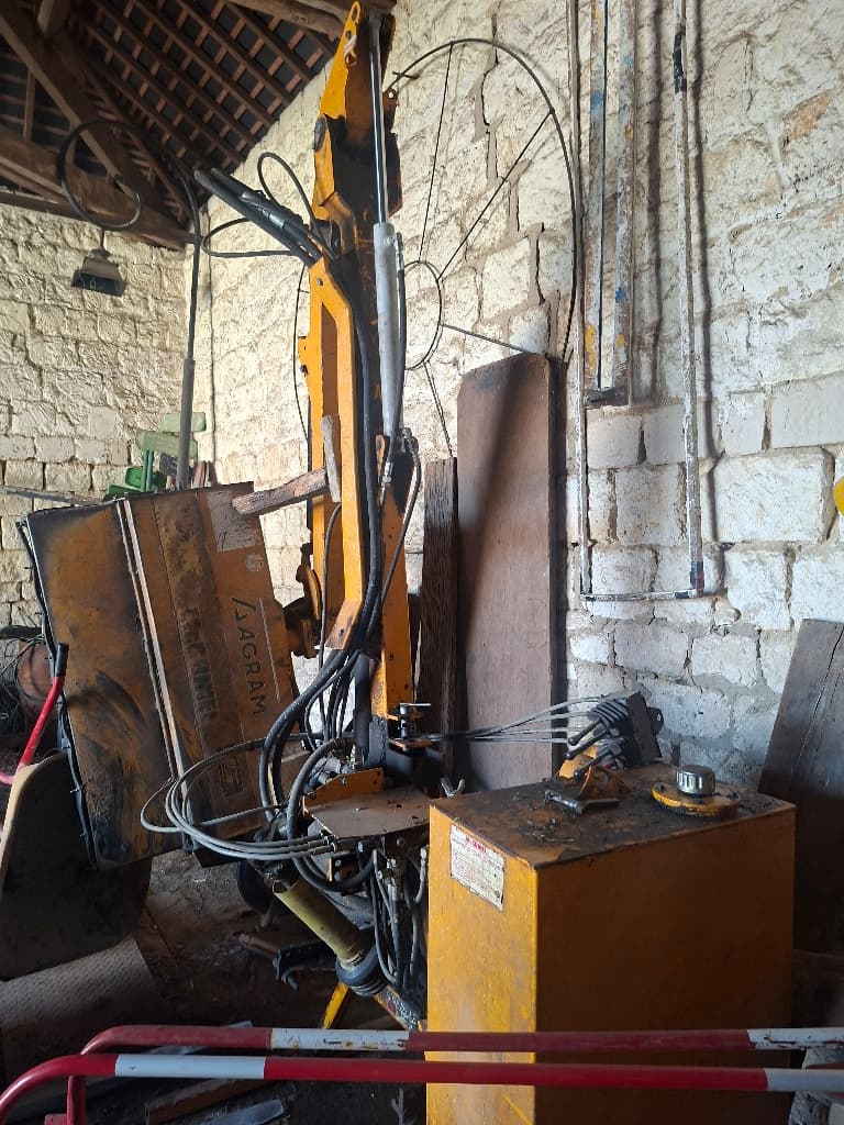 Epareuse MC CONNEL Mac 450 - photo principale