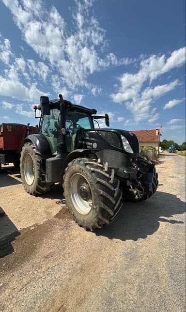 Tracteur NEW HOLLAND T7.210 - photo 2