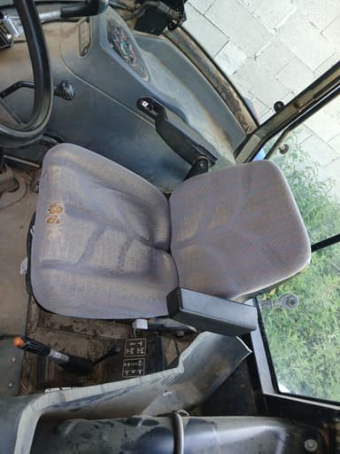 Tracteur NEW HOLLAND TD80 D - photo 4