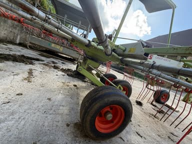 Andaineur CLAAS Liner 430 S - photo 4