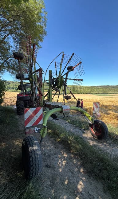 Andaineur CLAAS Liner 2700 - photo 3