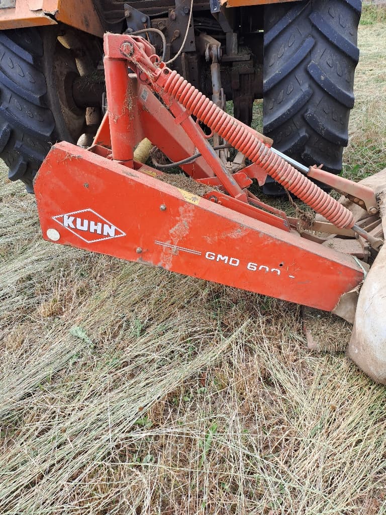 Faucheuse KUHN GMD 600 - photo principale