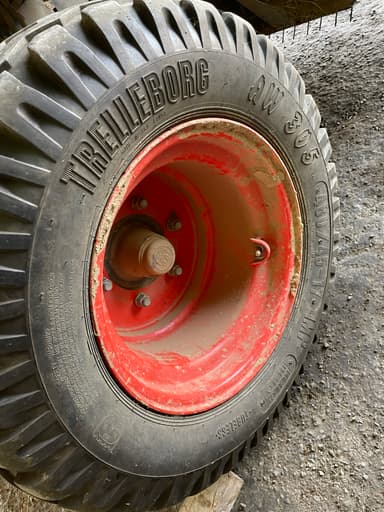 Presse balles rondes CLAAS ROLLANT 520 RF - photo 5