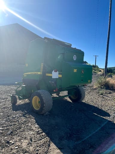 Presse balles rondes JOHN DEERE 582 - photo 3
