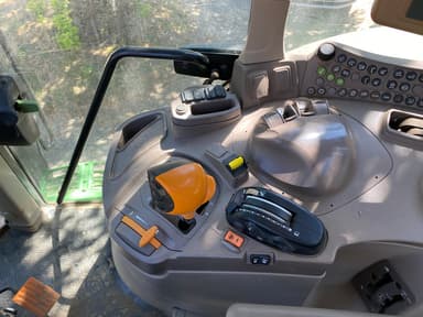 Tracteur JOHN DEERE 6155M - photo 3