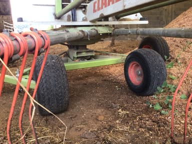 Andaineur CLAAS Liner 470 T - photo 5