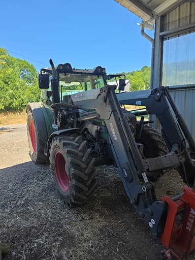 Tracteur chargeur FENDT 210 VARIO - photo 2
