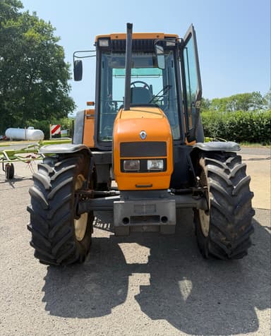 Tracteur RENAULT Temis 550X - photo 5