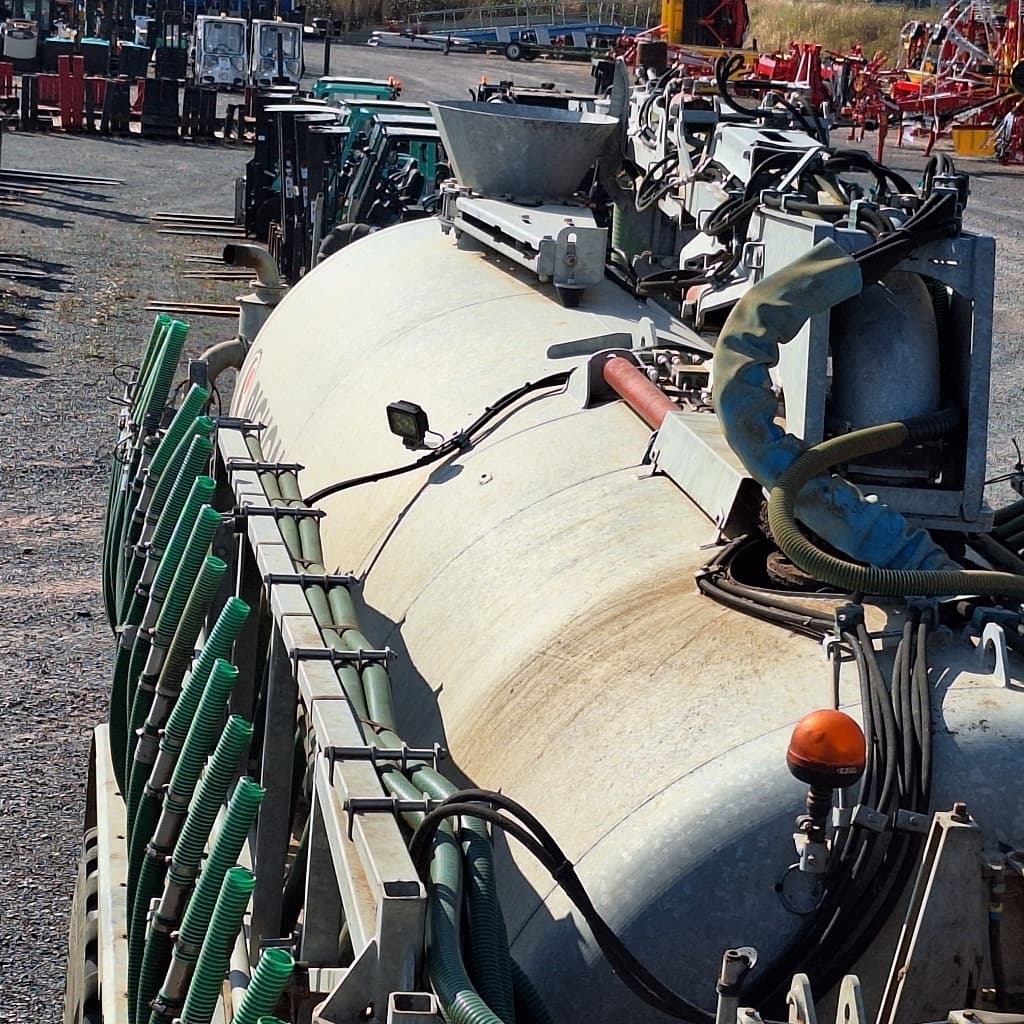 picture slide 16