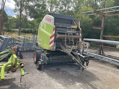 Presse balles rondes CLAAS VARIANT 380 RF - photo 2