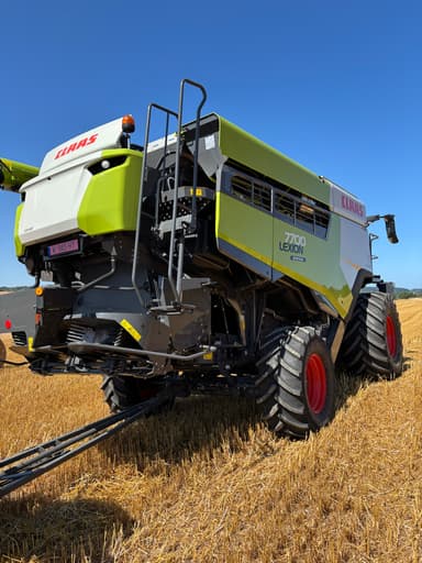 Moissonneuse CLAAS LEXION 7700 MONTANA - photo 3