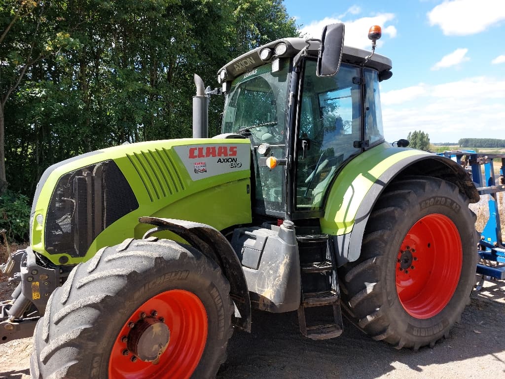 Tracteur CLAAS AXION 810 - photo principale