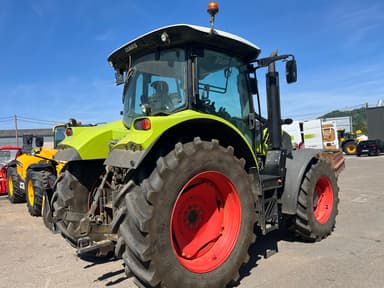 Tracteur CLAAS ARION 530 - photo 3