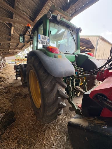 Tracteur chargeur JOHN DEERE 6330 PREMIUM - photo 4
