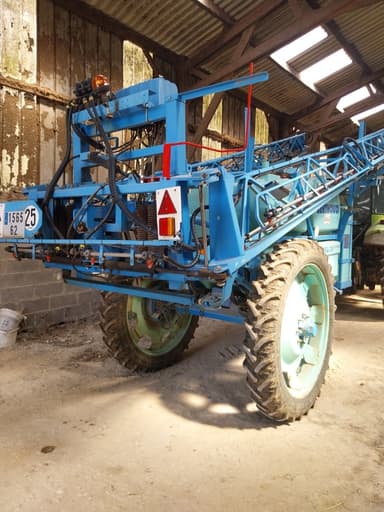 Pulverisateur BERTHOUD Major 32 dp tronic - photo 4