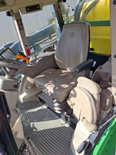 Pulverisateur automoteur JOHN DEERE R4150 - photo 4