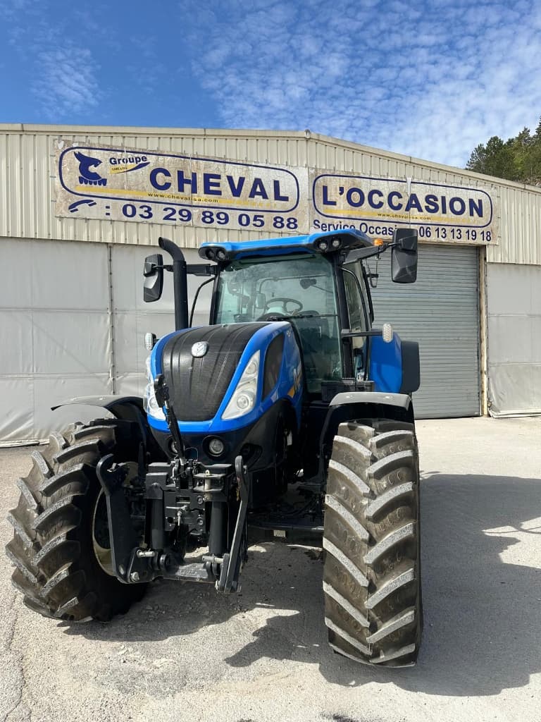 Tracteur NEW HOLLAND T7.245  AC N°26 - photo principale