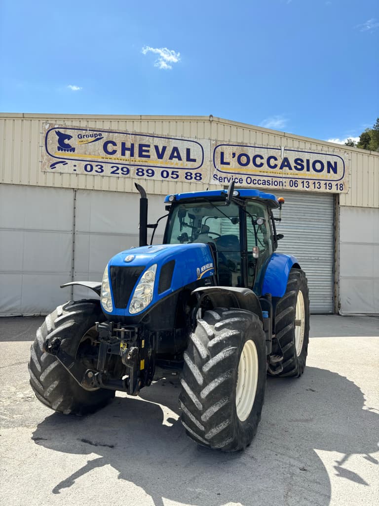 Tracteur NEW HOLLAND T 7.250 sw - photo principale