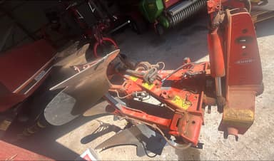 Charrue KUHN Vari master102 - photo 2
