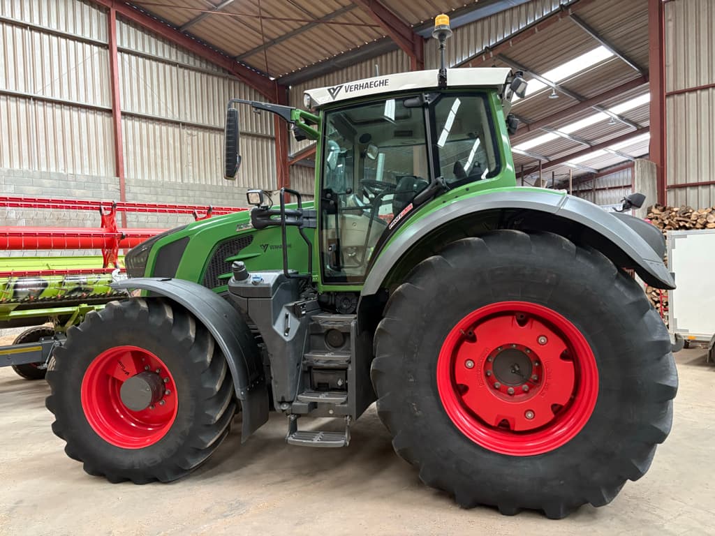 Tracteur FENDT 826 VARIO PROFI + - photo principale