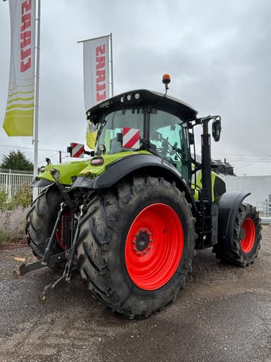 Tracteur CLAAS AXION 850 - photo 3