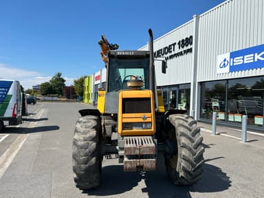 Tracteur RENAULT 110-54 - photo 2