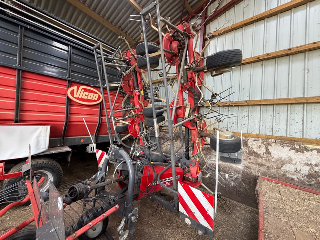 Faneuse MASSEY FERGUSON TD1110 DN - photo principale