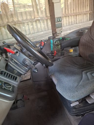 Tracteur RENAULT 546 rz - photo 2