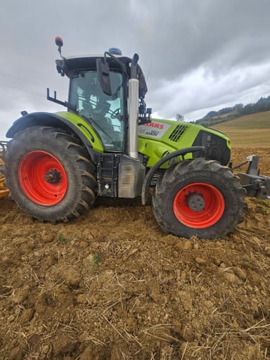 Tracteur CLAAS Axion 850 cmatic business - photo 3