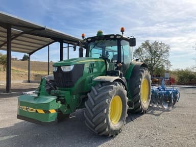 Tracteur JOHN DEERE 6190R - photo 2