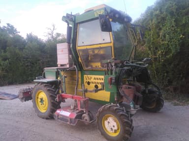 Tracteur enjambeur VSP XC VIGNERON - photo 3
