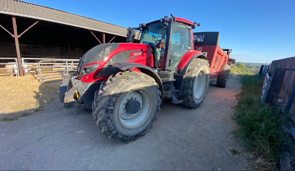 Tracteur VALTRA T 234 DIRECT - photo principale