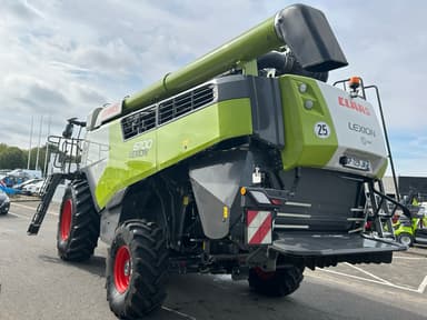 Moissonneuse CLAAS Lexion 6700 - photo 5