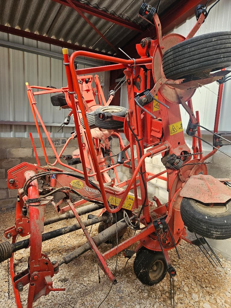 Faneuse KUHN GF 7702 - photo principale
