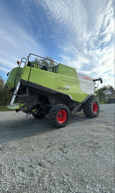 Moissonneuse CLAAS LEXION 750 - photo 3