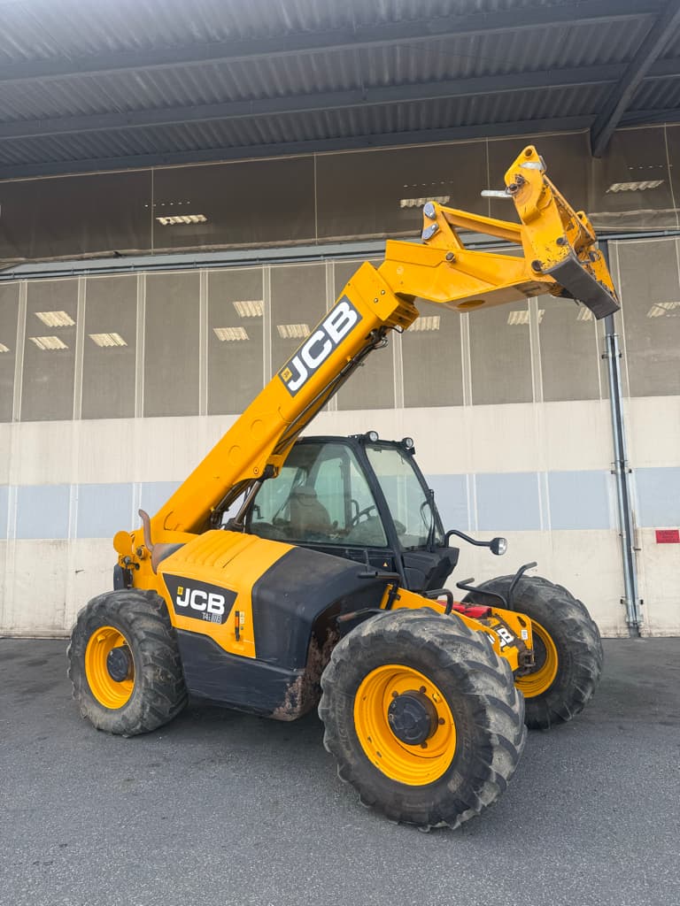 Telescopique JCB 536-70 AGRI PLUS - photo principale