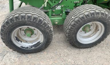 Presse balles rondes KRONE Comprima f 155 xc - photo 3