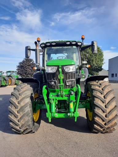 Tracteur JOHN DEERE 6R155 - photo 2