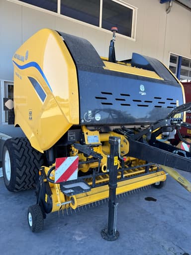 Presse balles rondes NEW HOLLAND Pro belt 165 CropCutter 25 couteaux - photo 3