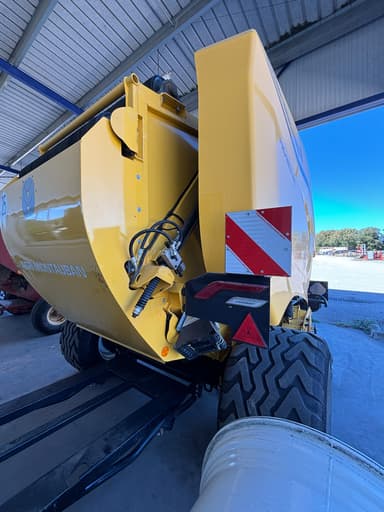 Presse balles rondes NEW HOLLAND Pro belt 165 CropCutter 25 couteaux - photo 4