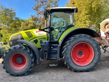 Tracteur CLAAS AXION 810 - photo 3