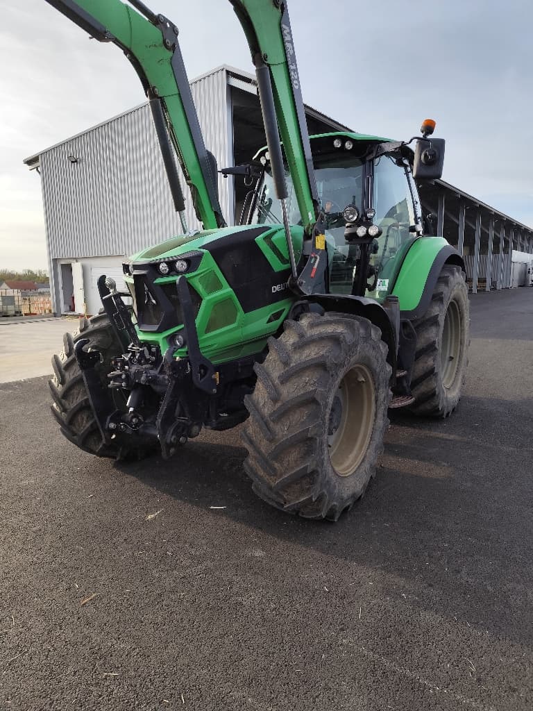 Tracteur chargeur DEUTZ FAHR 6155 AGROTRON TTV - photo principale