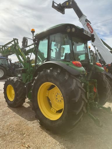Tracteur chargeur JOHN DEERE 5100 M - photo 3