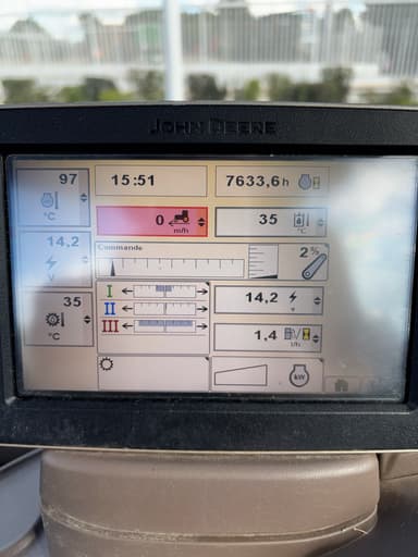 Tracteur chargeur JOHN DEERE 6105R - photo 3