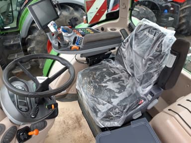 Tracteur FENDT 724 PROFI + - photo 4