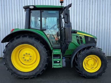 Tracteur JOHN DEERE 6100M - photo 3