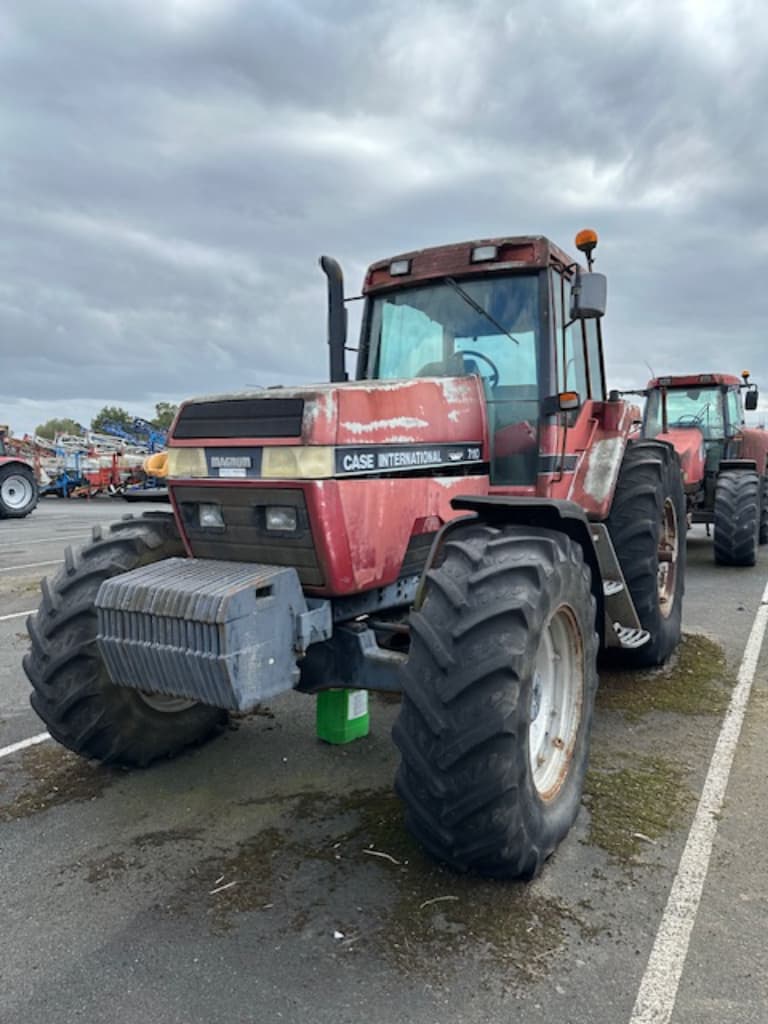 Tracteur CASE IH 7110 - photo principale