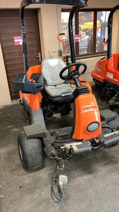 Tondeuse autoportee JACOBSEN Éclipse 322 3WD - photo 3